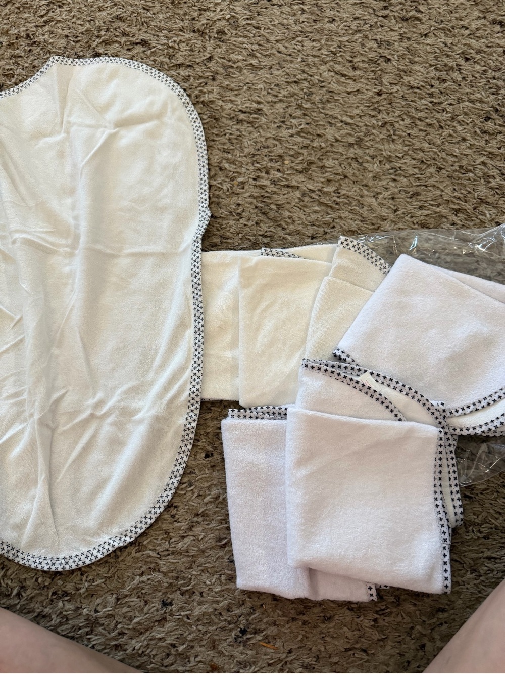 White Reusable Changing Pad Set with Contrast Trim
